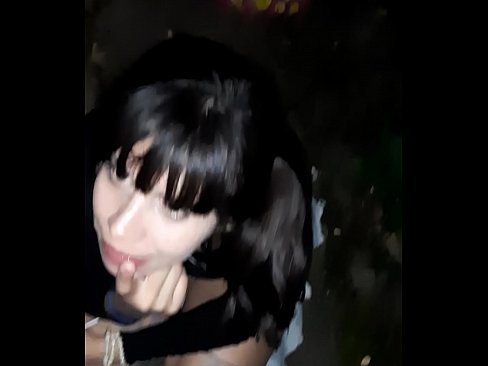❤️ Na rua, o pénis inchado em troca de doces ❌ Porno em pt.pornofilmtv.ru ☑